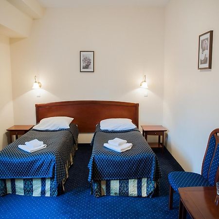 Noce I Dnie Hotel Konstancin-Jeziorna Room photo